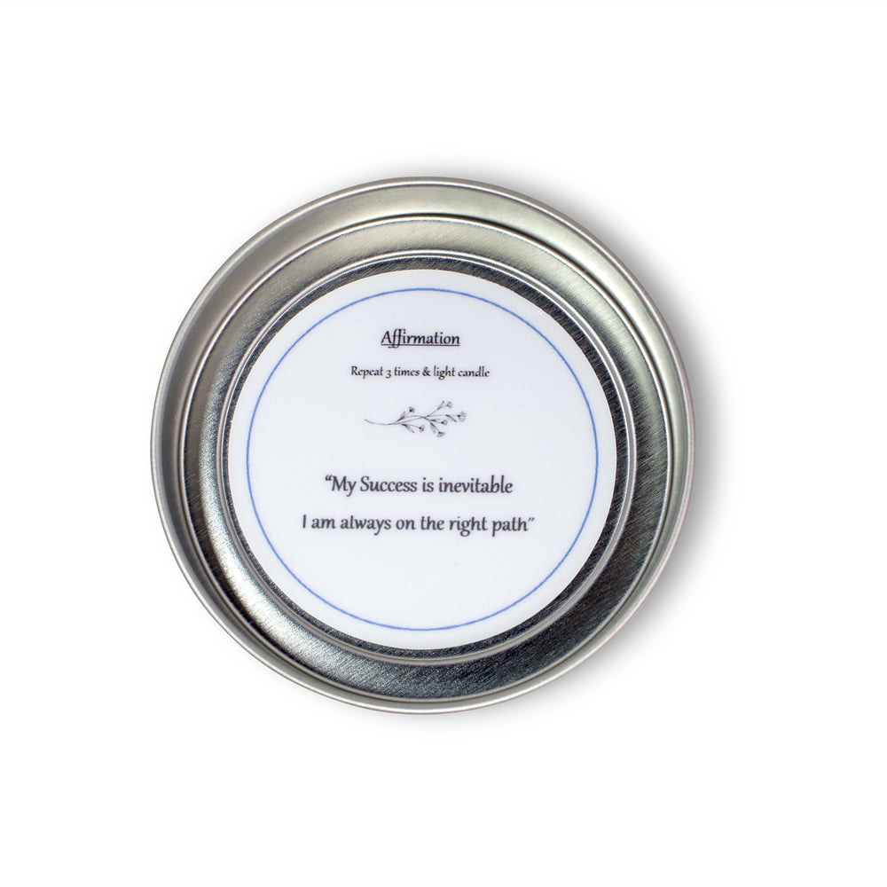 abundant af crystal manifestation candles made from soy wax, essential oils and reiki infused crystals